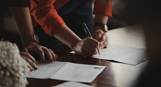 Llamadas de verificación de conflictos